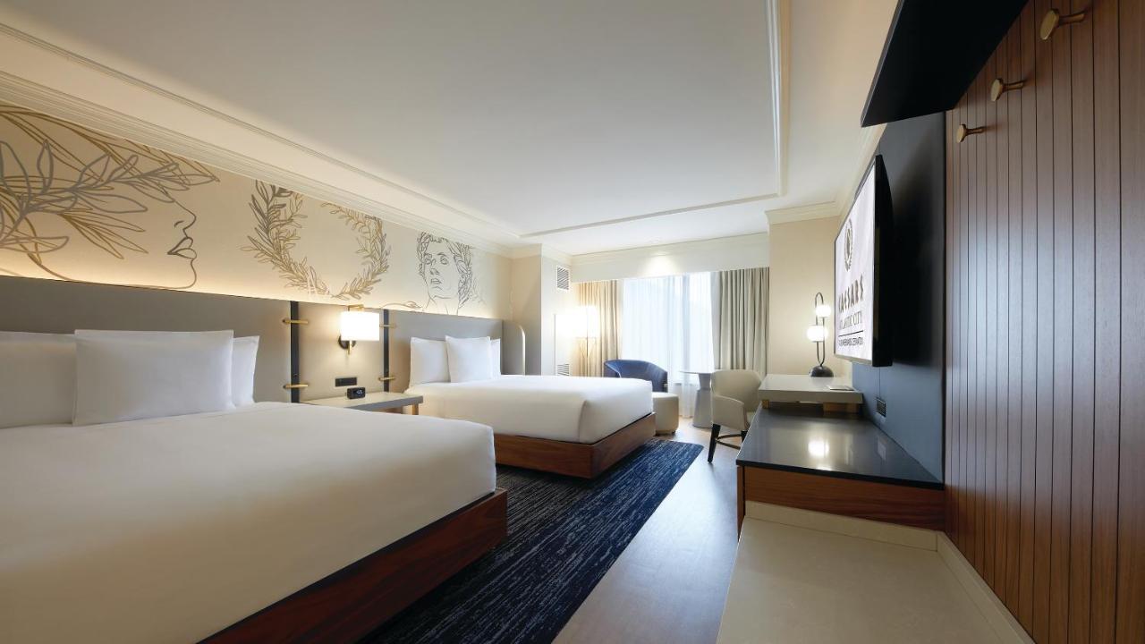 Caesars Atlantic & Casino 4*