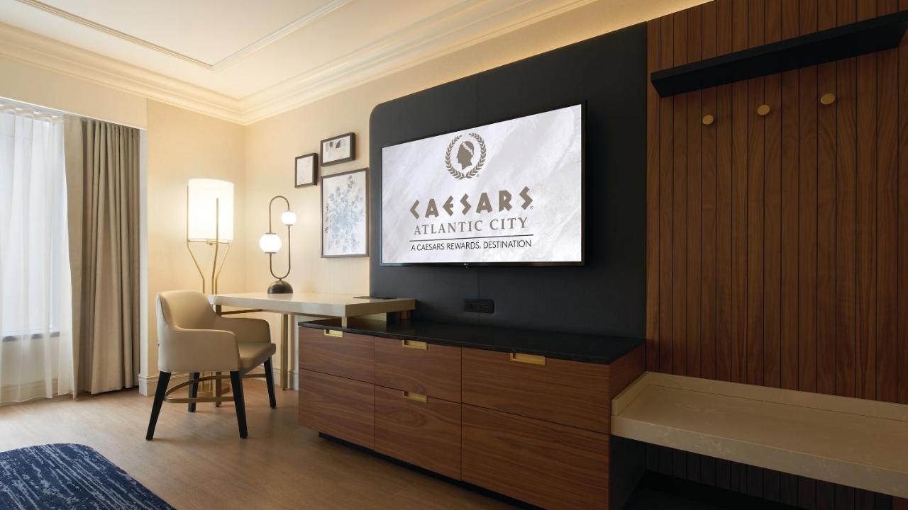 Resort Caesars Atlantic & Casino 4*
