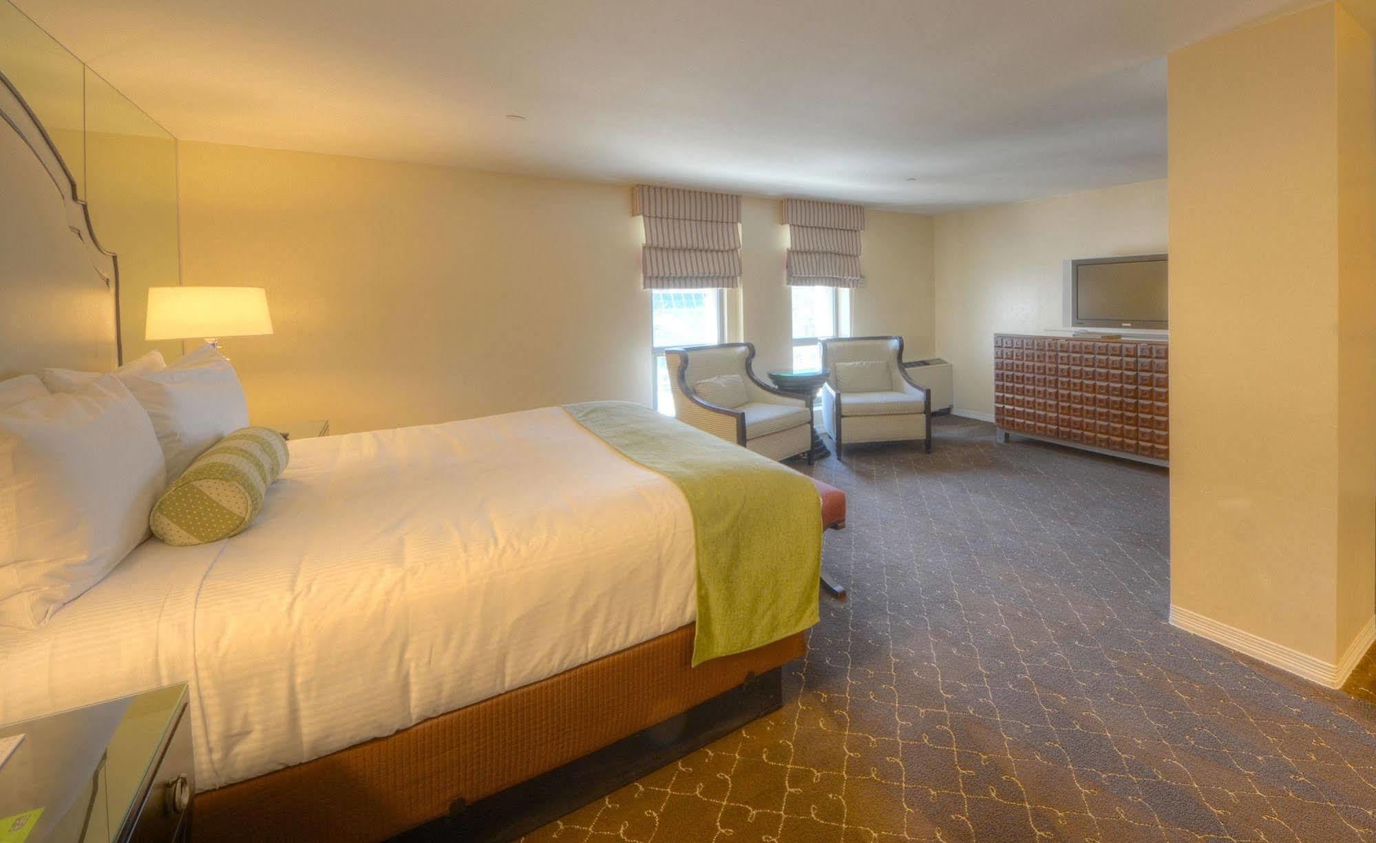 Caesars Atlantic & Casino Resort Atlantic City